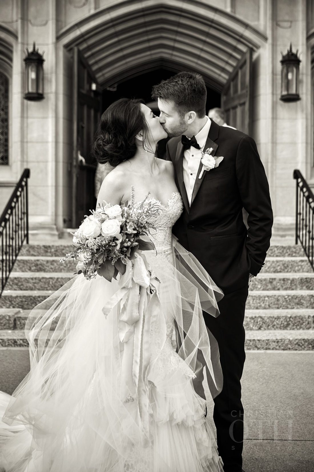 Joslyn Art Museum Omaha Nebraska Wedding Bride and Groom Kiss